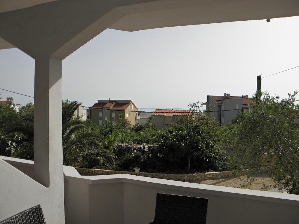 Apartments Babic Novalja Exterior photo