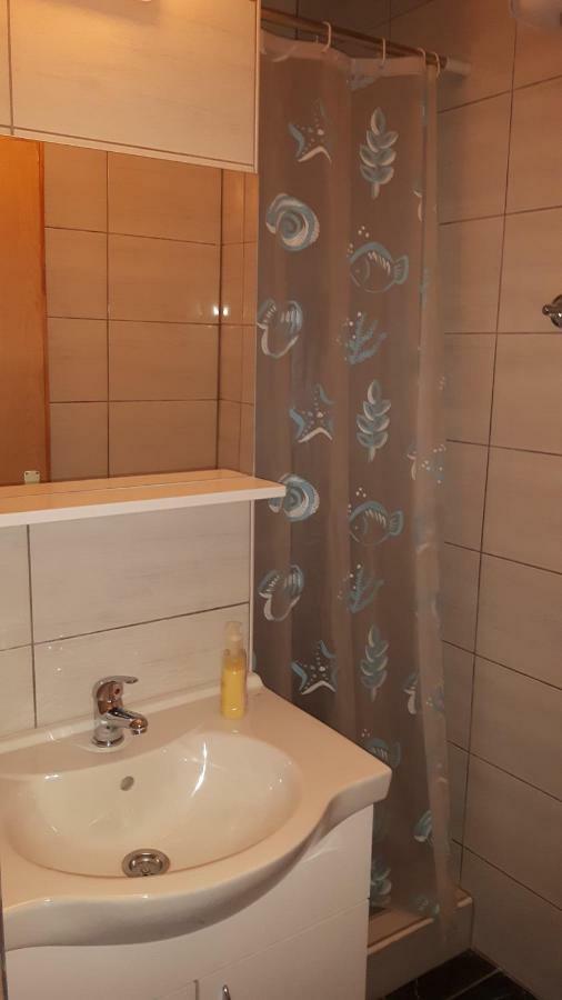 Apartments Babic Novalja Exterior photo